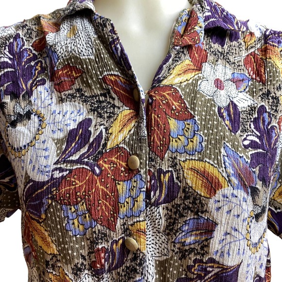Vintage 90s Floral Crop Button Down Tie Front Top - Picture 3 of 4
